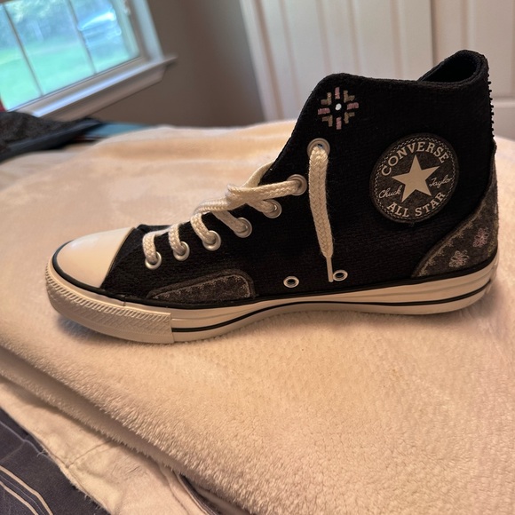 Women’s Converse chuck Taylor sneaker size 9.5 EUC - Picture 2 of 6